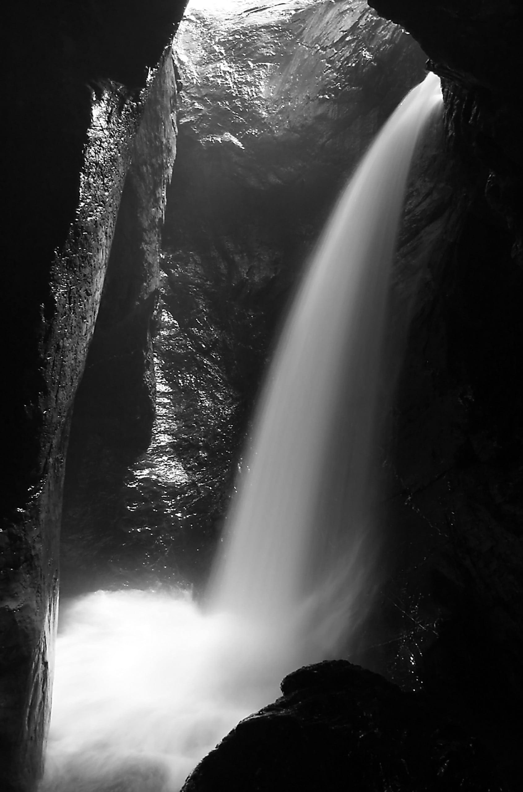 Trümmelbach Waterfalls in Lauterbrunnen | MICE Service Group ...